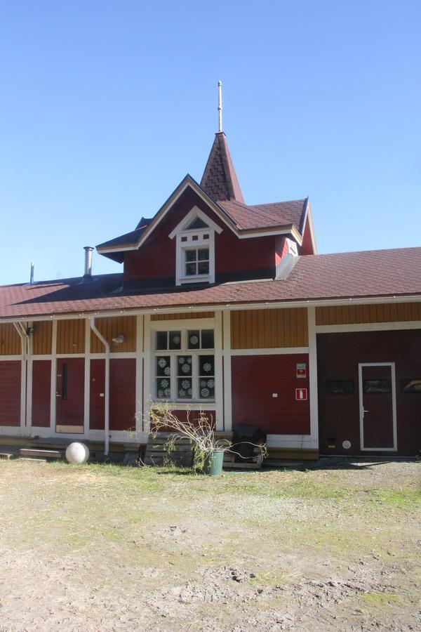Hotel Majatalo Veikeae Vuohi Lieksa Exterior foto